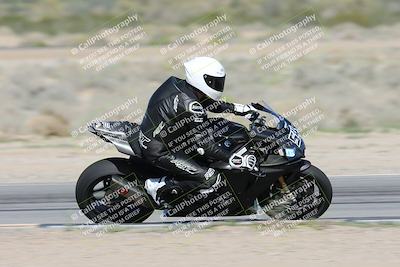 media/Jan-15-2026-Racers Edge (Thu) [[dfebeb70ab]]/2-A Group/Session 3 (Turn 15 Inside Pans)/